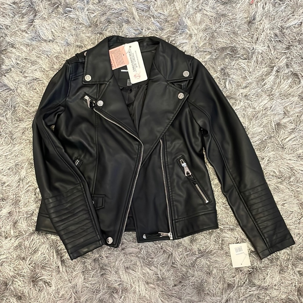 BRAND NEW URBAN REPUBLIC LEATHER JACKET